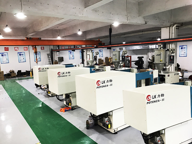 注塑機+PS+4臺.jpg 注塑機+PS+4臺.jpg