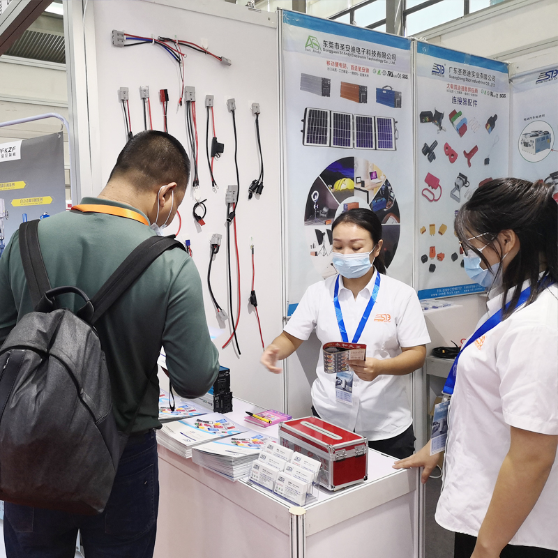 展會2.jpg 展會2.jpg