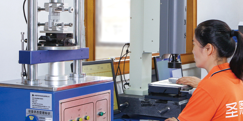 插拔力檢測.jpg 插拔力檢測.jpg