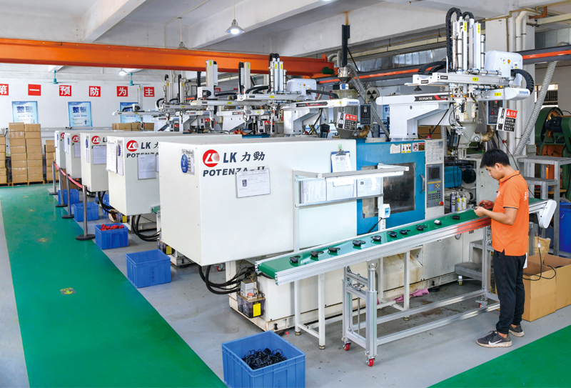 模具3.jpg 模具3.jpg