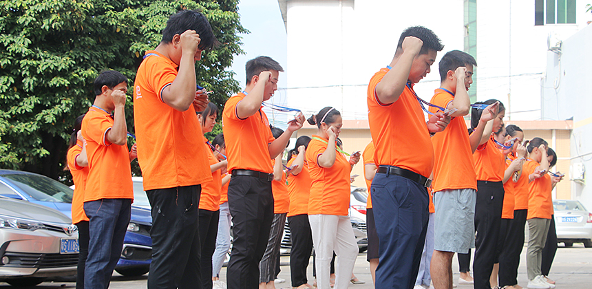 早會1.jpg 早會1.jpg