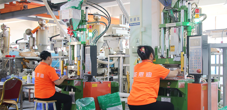 包漿注塑1.jpg 包漿注塑1.jpg